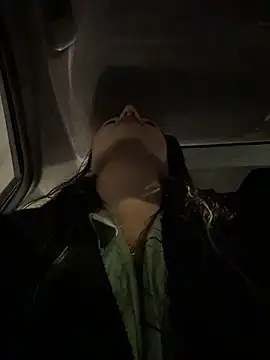 Ninabigtitied online show from 12-01-25, 01:38