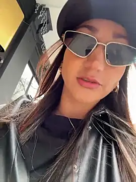 Ninabigtitied online show from 02-03-26, 11:15