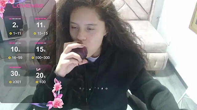 Velvet Moon V online show from 02-18-26, 07:54