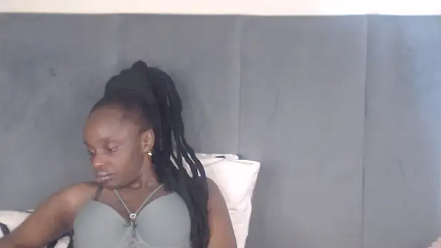 Jah-Queen online show from 10-02-25, 04:19