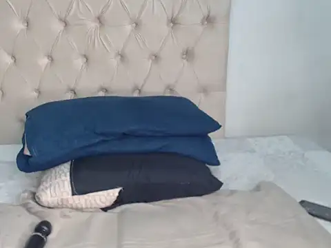 Lolly Ramochele online show from 02-10-26, 08:24