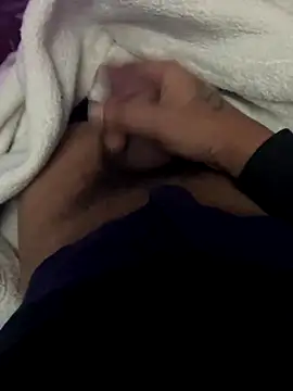 Snapshot of PittsburghKing chatting on 12-03-25, 12:58 PittsburghKing online show from 12-03-25, 12:58