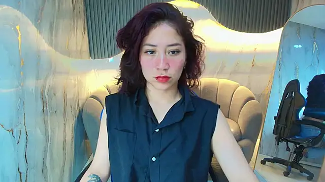 valentina r  online show from 11-13-25, 03:16