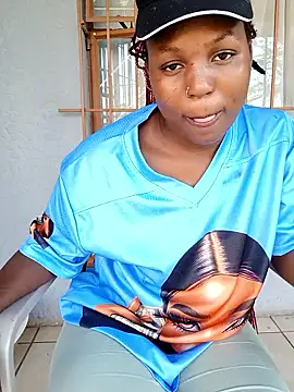 SweetHoney21  online show from 01-06-26, 03:05