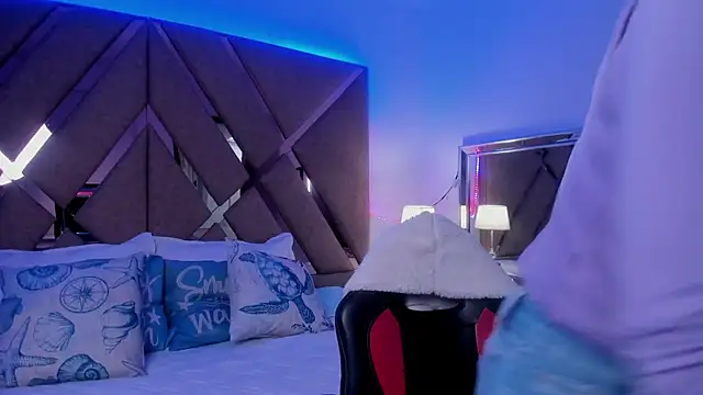 Snapshot of BelhaLawuo chatting on 10-02-25, 08:05 BelhaLawuo online show from 10-02-25, 08:05