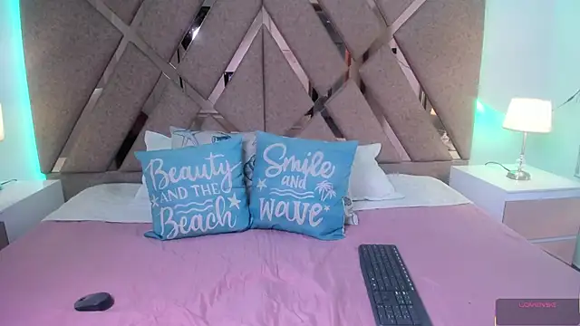 Snapshot of BelhaLawuo chatting on 11-03-25, 08:43 BelhaLawuo online show from 11-03-25, 08:43