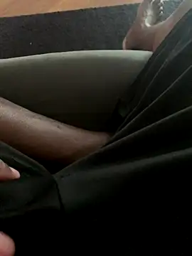 Snapshot of envolvemteX chatting on 11-27-25, 04:53 envolvemteX online show from 11-27-25, 04:53