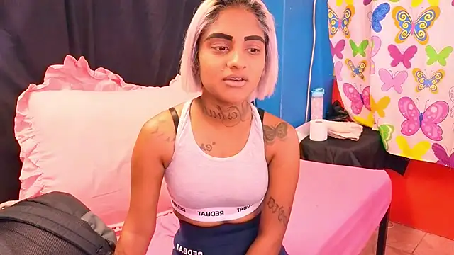 Snapshot of indiansumaya chatting on 01-08-26, 06:05 indiansumaya online show from 01-08-26, 06:05