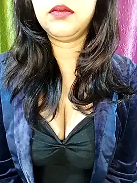 Ishani Baby online show from 11-13-25, 07:07