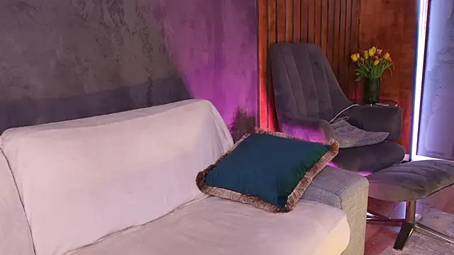 QueenMarX online show from 04-07-26, 03:34