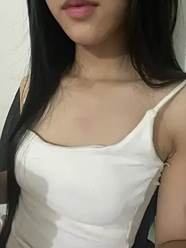 Snapshot of Desi_sara chatting on 07-14-26, 07:46 Desi sara online show from 07-14-26, 07:46