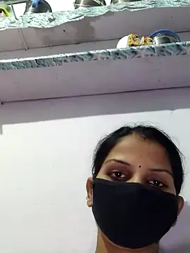 poojam93 online show from 11-04-25, 03:33