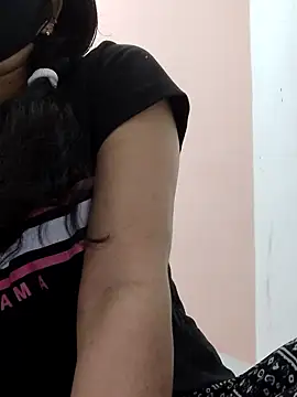 poojam93 online show from 02-09-26, 06:06