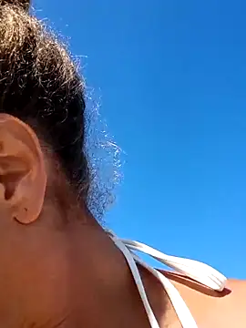 sarahkat86 online show from 11-02-25, 06:21