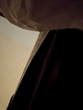 sarahkat86 online show from 12-16-25, 11:26