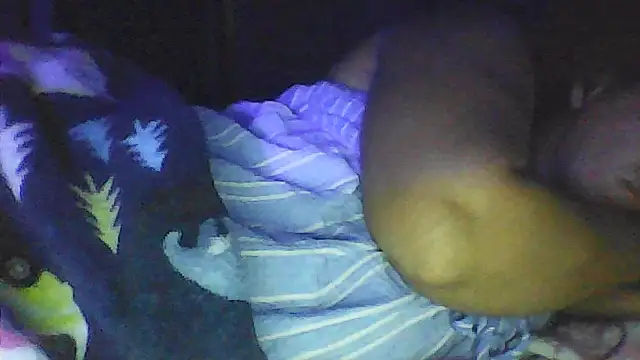 sarahkat86 online show from 01-11-26, 04:28