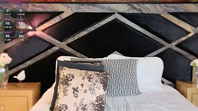 CristalHeart  online show from 09-24-25, 12:08