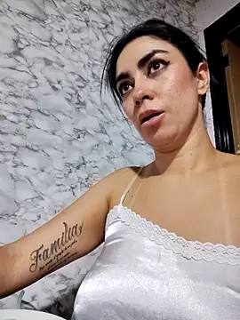 CristalHeart  online show from 03-28-26, 01:49