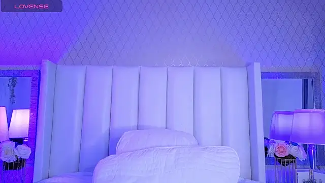 CristalHeart  online show from 04-03-26, 12:47