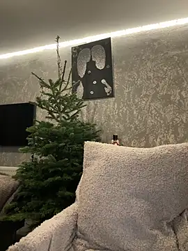 TianaCharm online show from 12-17-25, 02:23