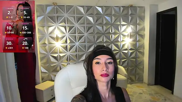 Snapshot of hellen_tease chatting on 06-04-26, 12:55 hellen tease online show from 06-04-26, 12:55