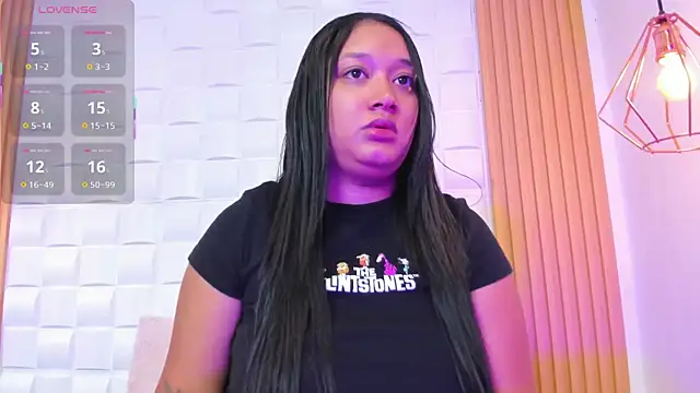 Snapshot of AriaBelle chatting on 11-21-25, 11:09 AriaBelle online show from 11-21-25, 11:09