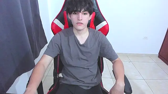 Snapshot of eren_188 chatting on 09-30-25, 08:03 eren 188 online show from 09-30-25, 08:03