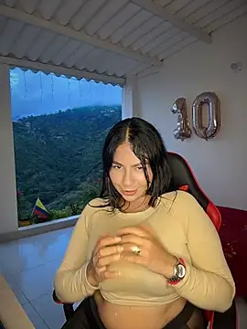 Snapshot of samanthahut1 chatting on 05-30-26, 11:02 samanthahut1 online show from 05-30-26, 11:02