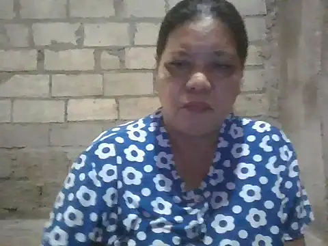 Snapshot of xxbernxxx chatting on 10-24-25, 11:56 xxbernxxx online show from 10-24-25, 11:56