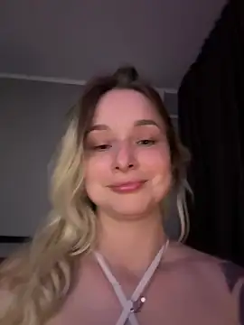 LilFleurish online show from 05-15-26, 07:10