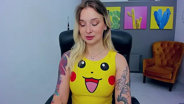 LilFleurish online show from 05-18-26, 04:40