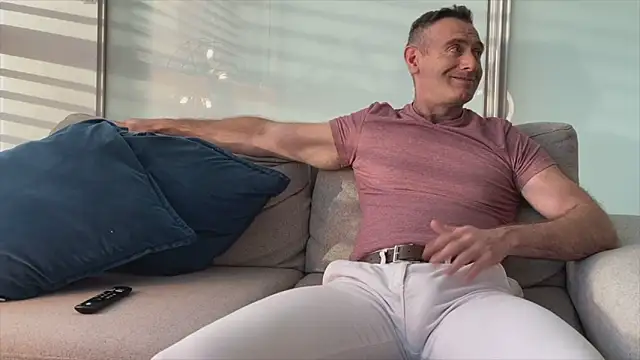 Snapshot of TheDonnyBasilisk chatting on 11-25-25, 10:43 TheDonnyBasilisk online show from 11-25-25, 10:43