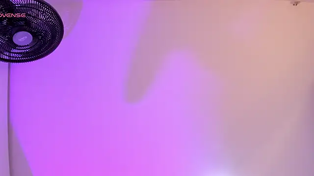 Snapshot of sweet__vanessa1 chatting on 07-02-26, 03:23 sweet vanessa1 online show from 07-02-26, 03:23