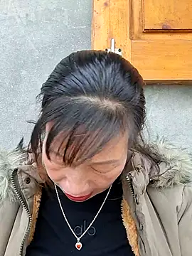 ngocngoc cute online show from 11-02-25, 01:41