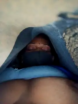 Snapshot of soni_yhakur chatting on 10-05-25, 06:17 soni yhakur online show from 10-05-25, 06:17