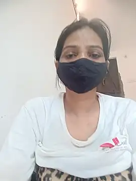 Snapshot of soni_yhakur chatting on 07-07-26, 02:47 soni yhakur online show from 07-07-26, 02:47