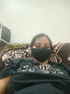 Snapshot of soni_yhakur chatting on 07-19-26, 12:14 soni yhakur online show from 07-19-26, 12:14