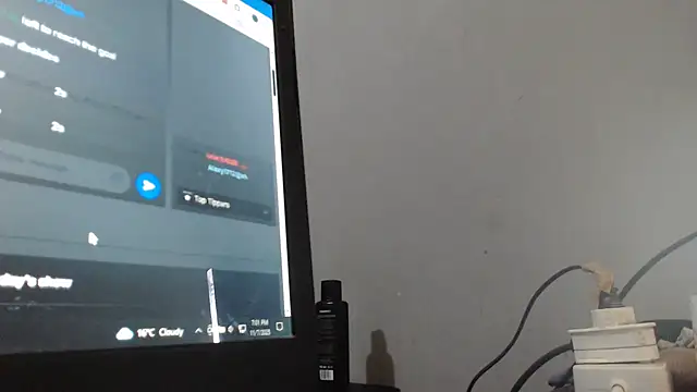 YummySyriaxoxo online show from 11-07-25, 05:02