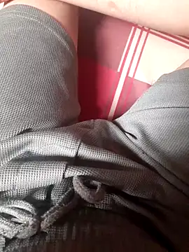 Brongiep online show from 11-23-25, 05:40