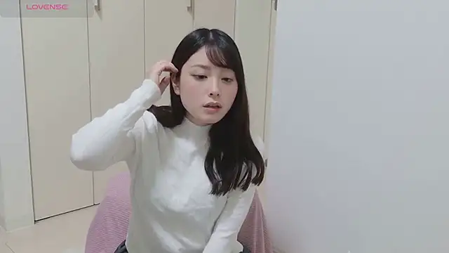 Snapshot of coharu_01 chatting on 11-22-25, 12:26 coharu 01 online show from 11-22-25, 12:26