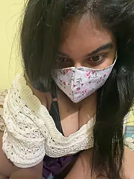 Snapshot of BigBreasted chatting on 02-21-26, 05:25 BigBreasted online show from 02-21-26, 05:25