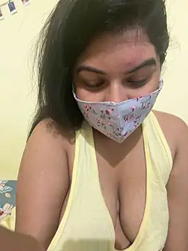 Snapshot of BigBreasted chatting on 03-01-26, 06:26 BigBreasted online show from 03-01-26, 06:26