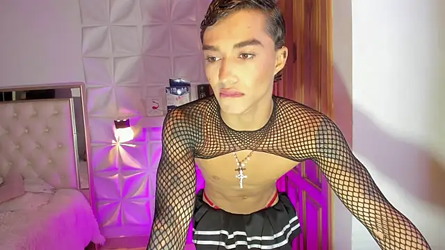 Snapshot of Wyatt_Rose chatting on 11-30-25, 04:05 Wyatt Rose online show from 11-30-25, 04:05