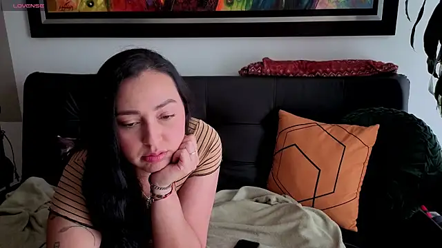 SujannaVarma  online show from 04-22-26, 09:16