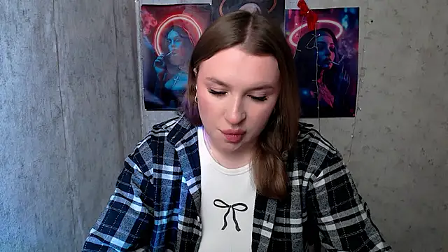 JuliaTopp  online show from 01-17-26, 07:46