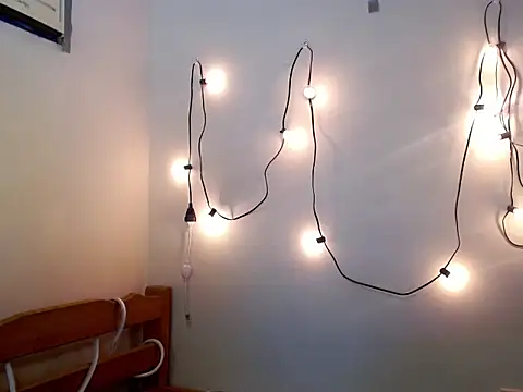 Snapshot of urcumjp chatting on 10-03-25, 12:35 urcumjp online show from 10-03-25, 12:35