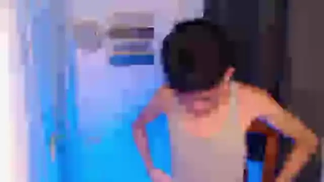 Snapshot of urcumjp chatting on 10-19-25, 02:50 urcumjp online show from 10-19-25, 02:50