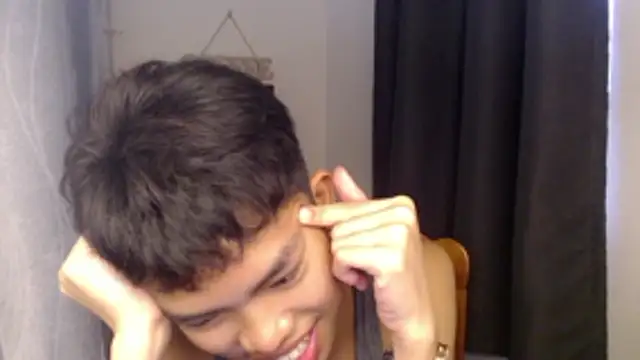 Snapshot of urcumjp chatting on 10-22-25, 06:02 urcumjp online show from 10-22-25, 06:02