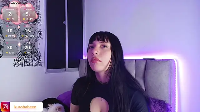 Kuro Vall online show from 12-18-25, 07:42