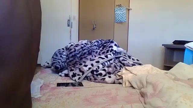 Snapshot of Ziphoo2 chatting on 11-07-25, 08:58 Ziphoo2 online show from 11-07-25, 08:58